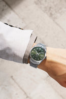 M34 F8 Date RE-BX0006E