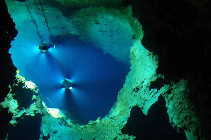 An Investigation Project Spanning Over 60 Years—Diver Akira Kubo Reveals What Makes the Ryusendo Cave Fascinating and Why He Continues to Take on His Challenge